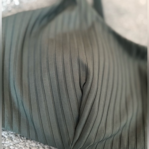 Athleta Bikini Top 38 B/C - Picture 3 of 5